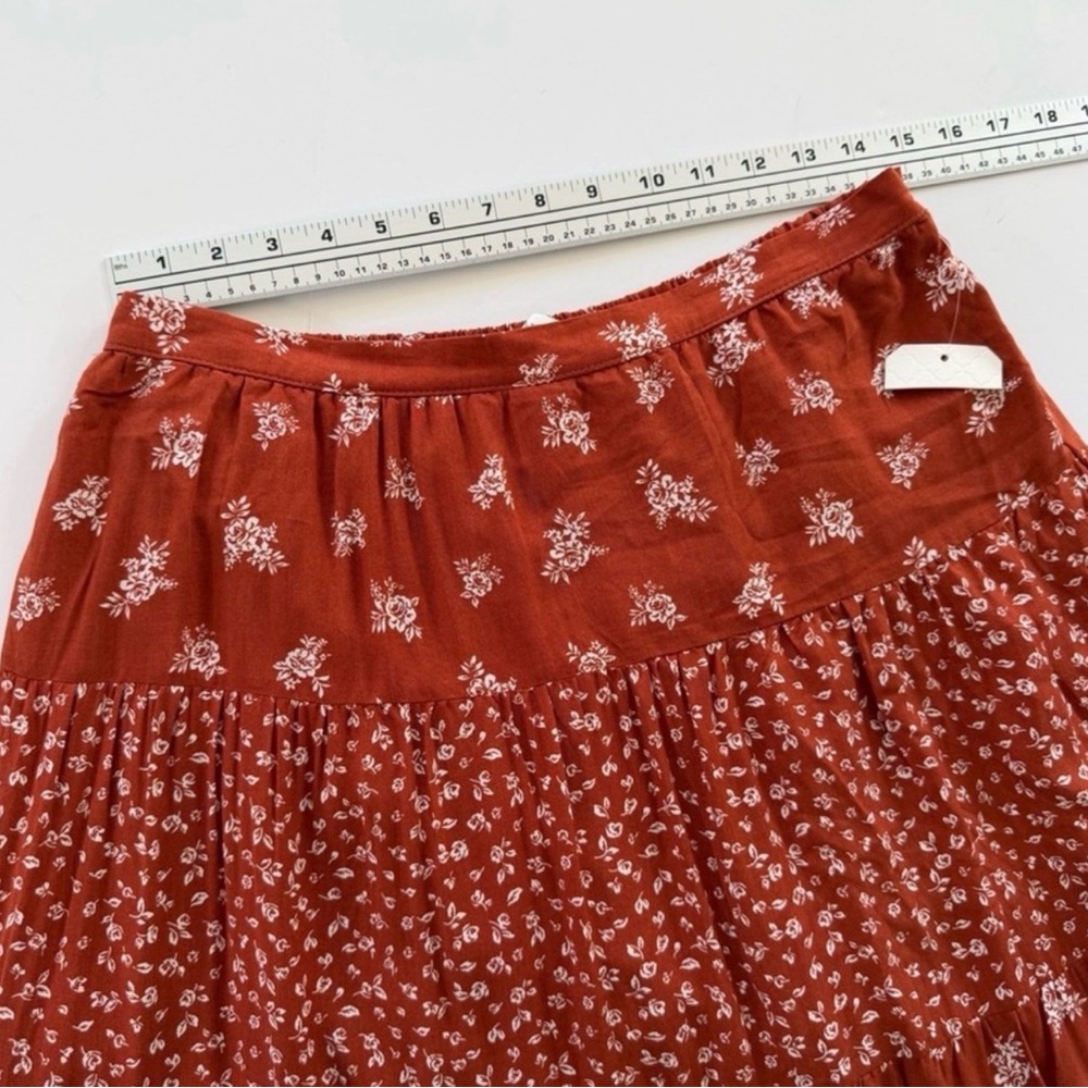 ✨ Alter’d State Rust Floral Tiered Midi Skirt – XL - Picture 5 of 10